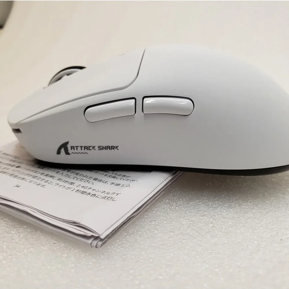 ATTACK SHARK Tri-Mode Wireless Gaming Mouse (PAW-3395 Sensor / White)